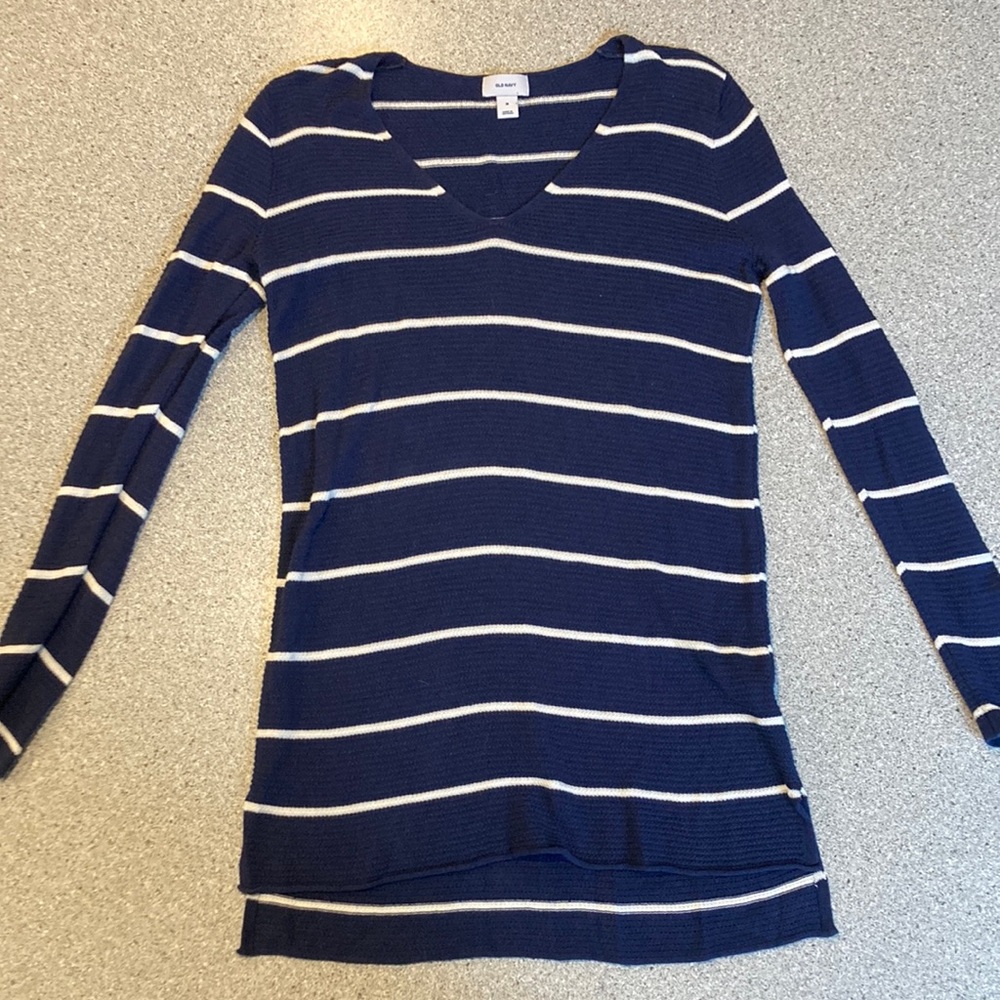 Old Navy Navy Blue and white horizontal striped V-neck tunic 60/40 Cotton/Rayon
